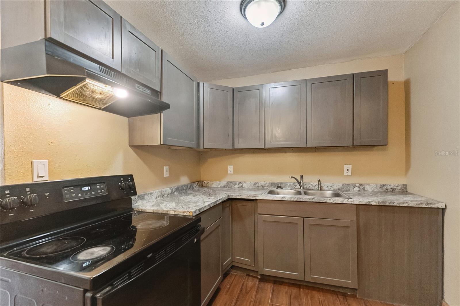 540 COLFAX DR, DAYTONA BEACH, FL, 32114