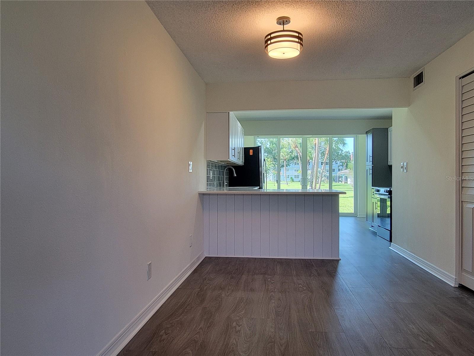 4880 LOCUST ST. NE #136, ST PETERSBURG, FL, 33703