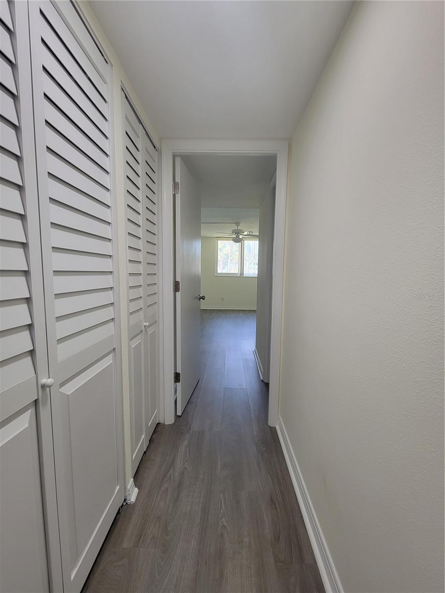 4880 LOCUST ST. NE #136, ST PETERSBURG, FL, 33703