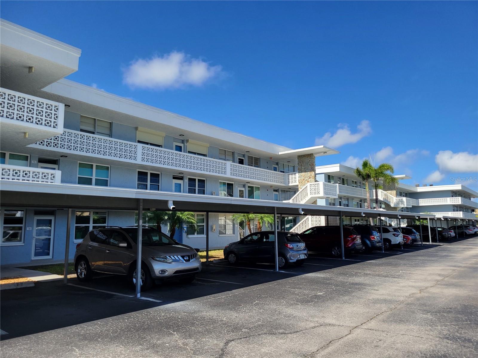 4880 LOCUST ST. NE #136, ST PETERSBURG, FL, 33703