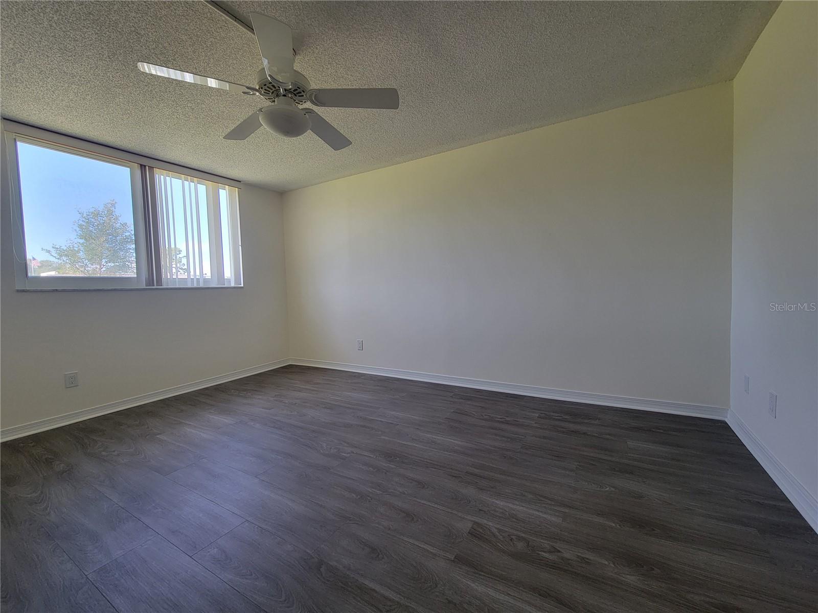 4880 LOCUST ST. NE #136, ST PETERSBURG, FL, 33703