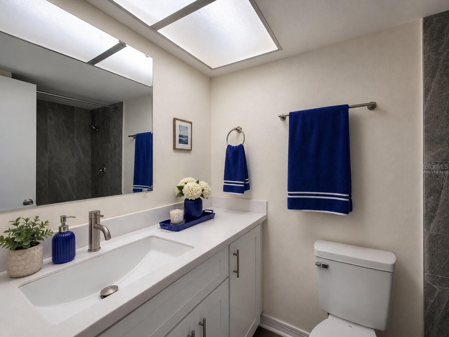 4880 LOCUST ST. NE #136, ST PETERSBURG, FL, 33703