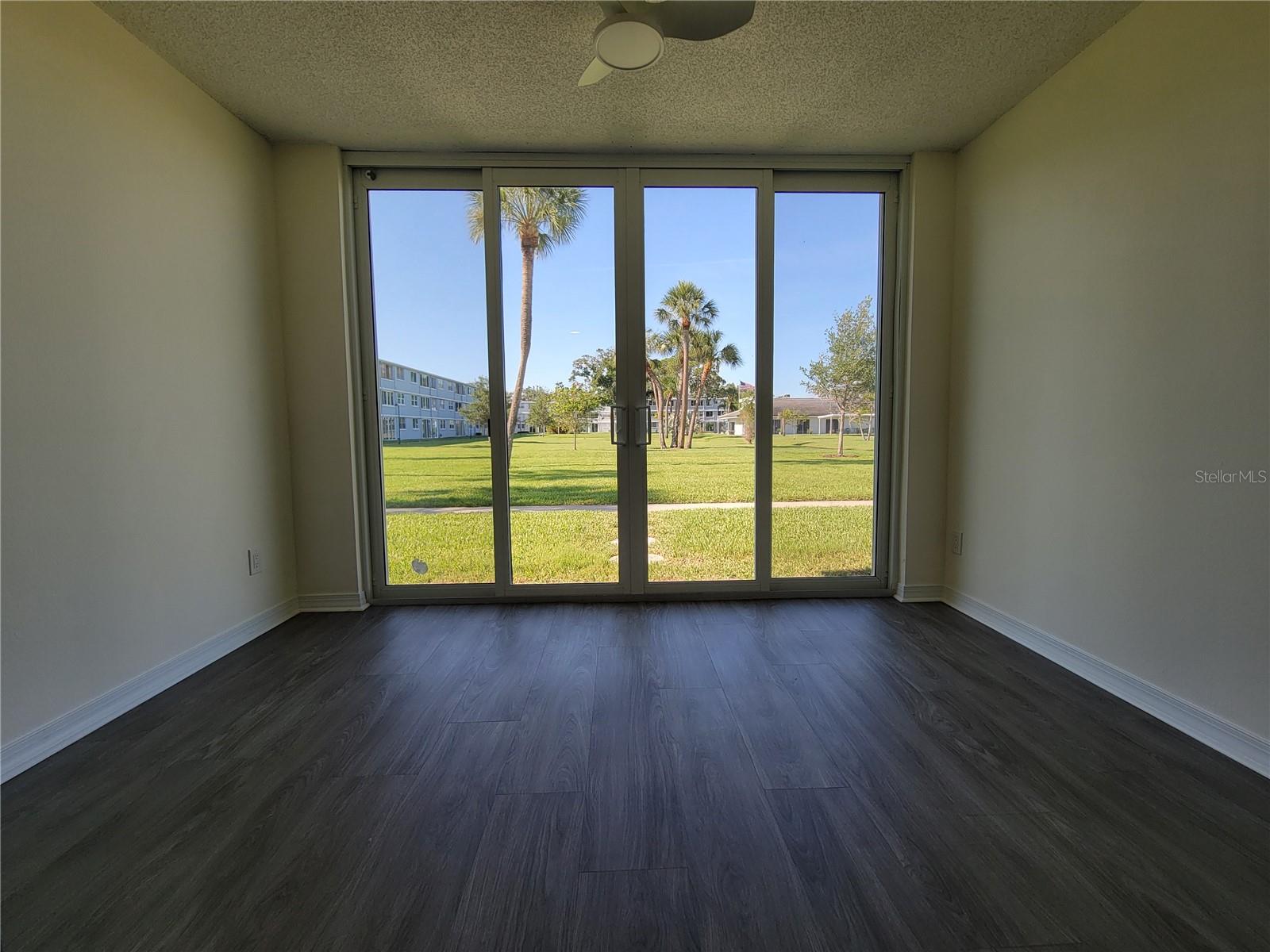 4880 LOCUST ST. NE #136, ST PETERSBURG, FL, 33703