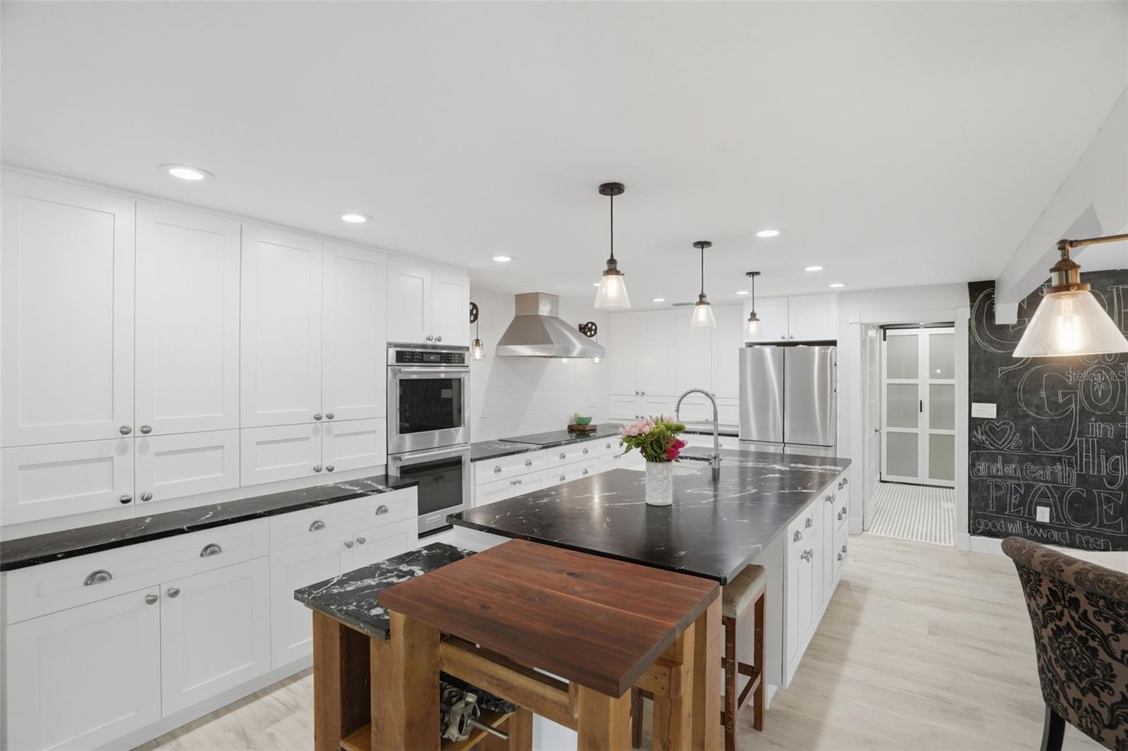 2150 WRENS WAY, CLEARWATER, FL, 33764