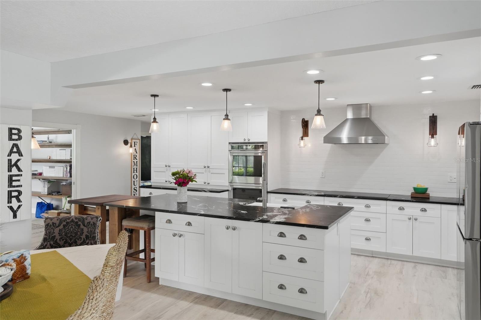 2150 WRENS WAY, CLEARWATER, FL, 33764