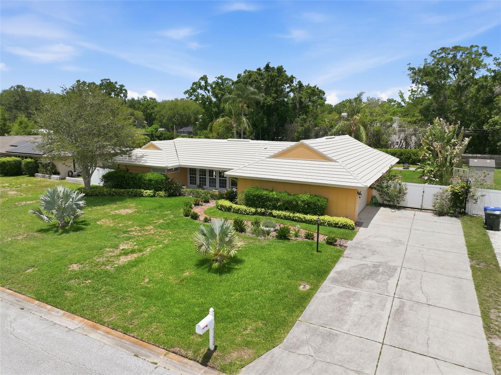 2150 WRENS WAY, CLEARWATER, FL, 33764