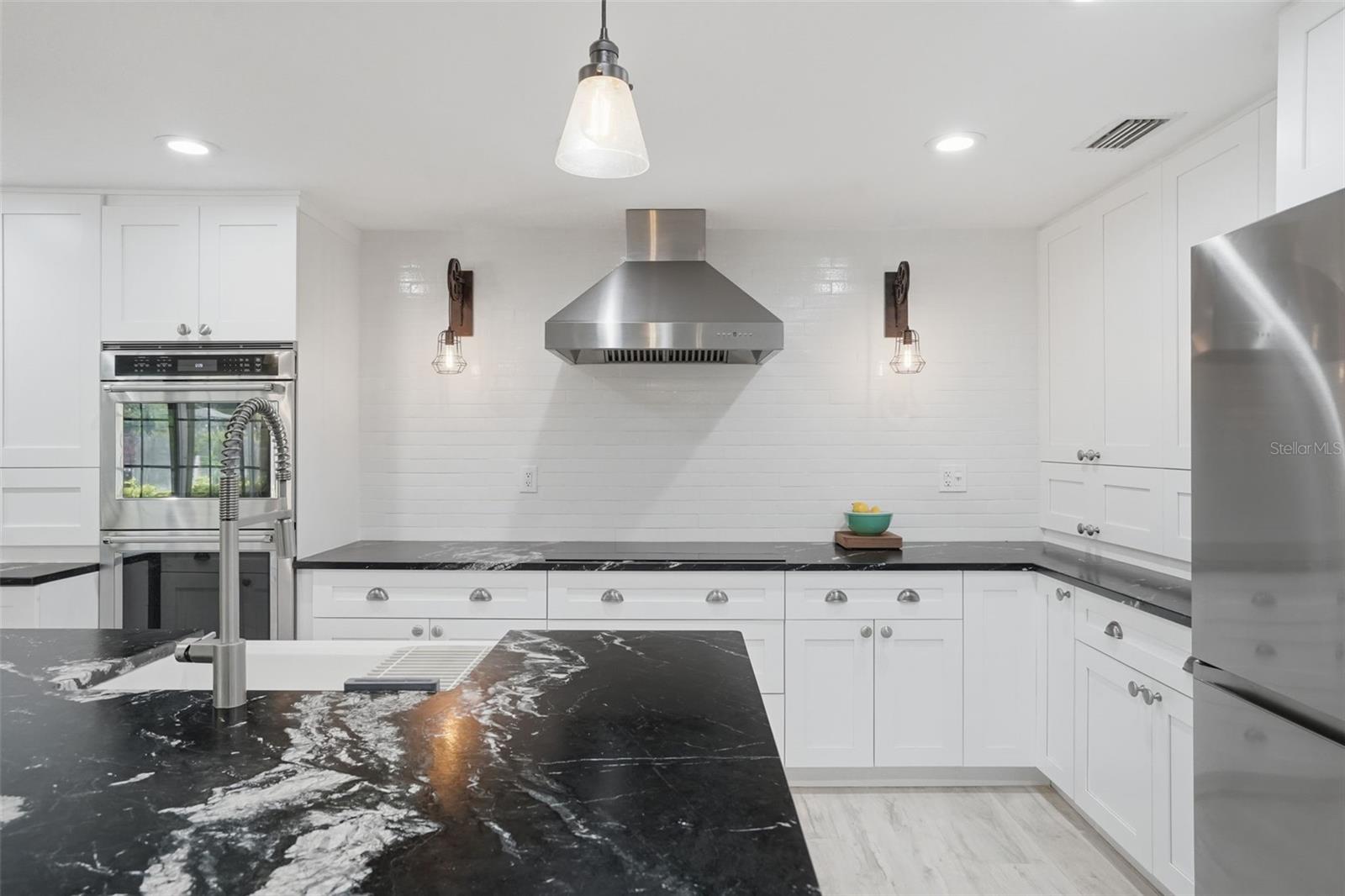 2150 WRENS WAY, CLEARWATER, FL, 33764