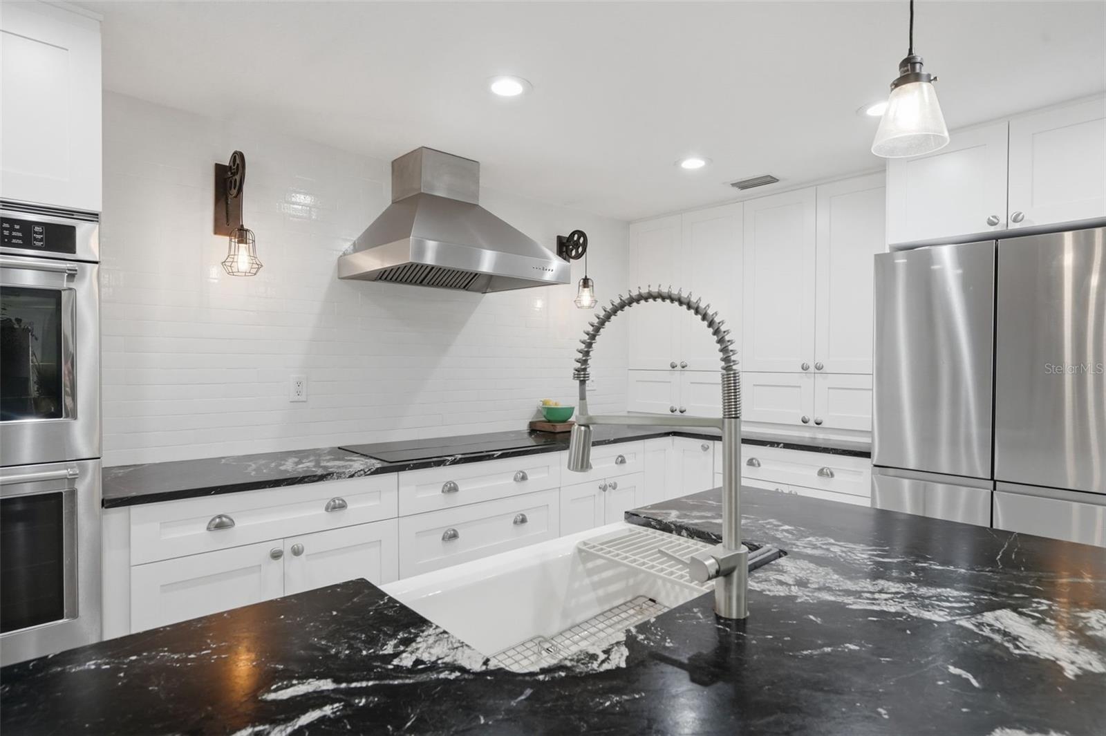 2150 WRENS WAY, CLEARWATER, FL, 33764