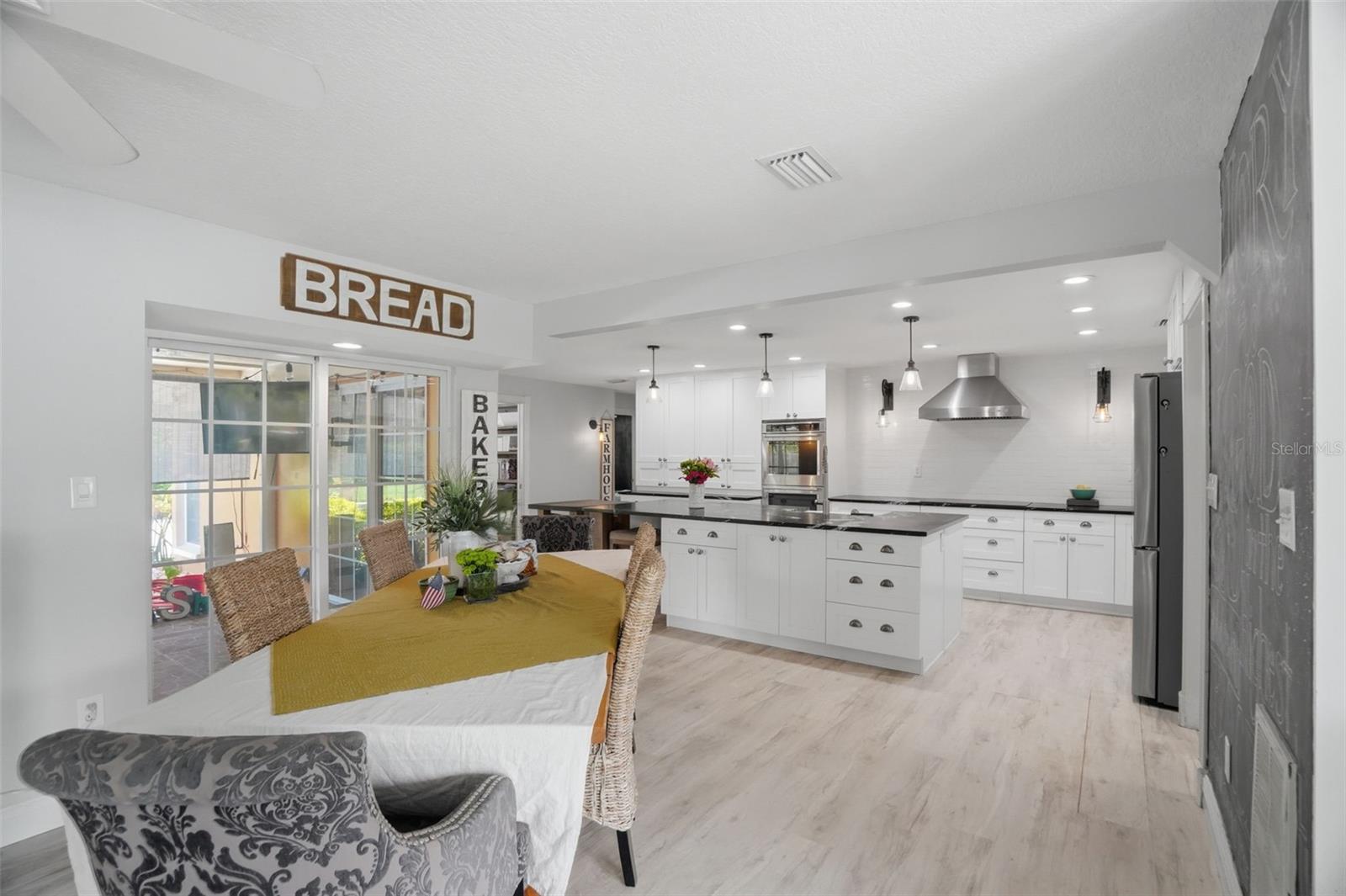 2150 WRENS WAY, CLEARWATER, FL, 33764