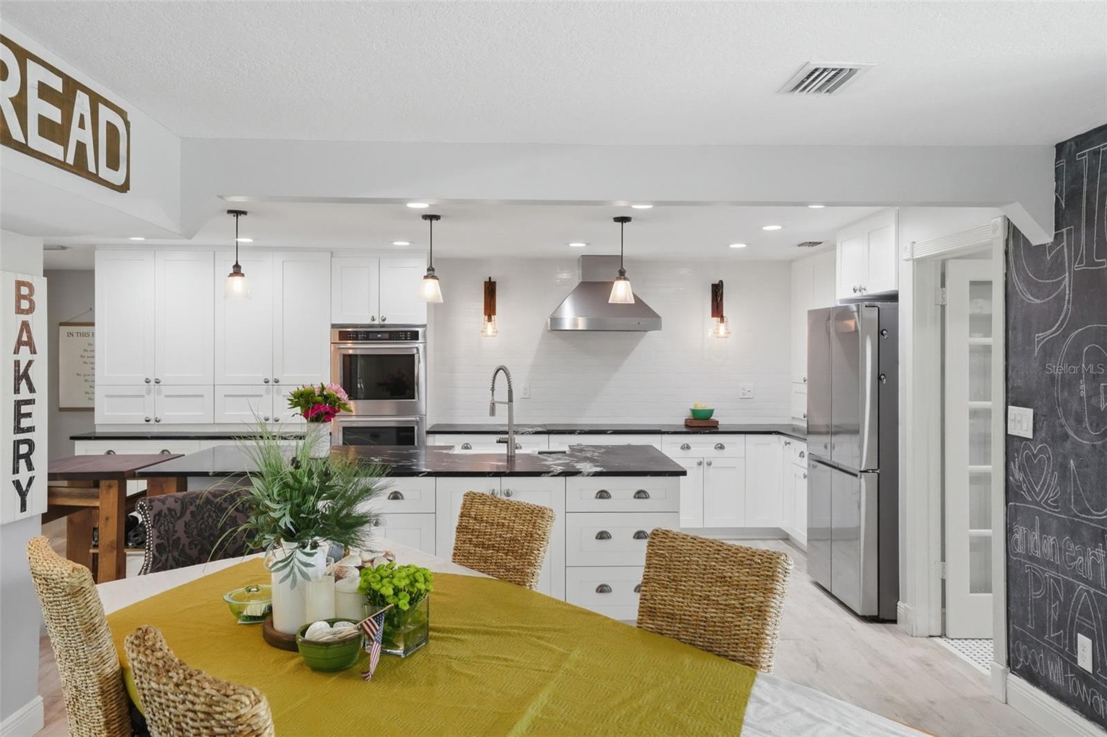 2150 WRENS WAY, CLEARWATER, FL, 33764