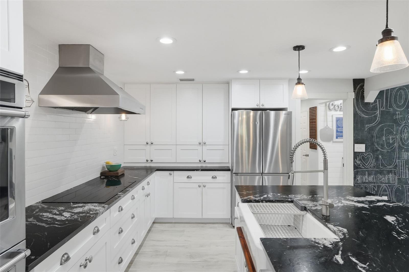 2150 WRENS WAY, CLEARWATER, FL, 33764