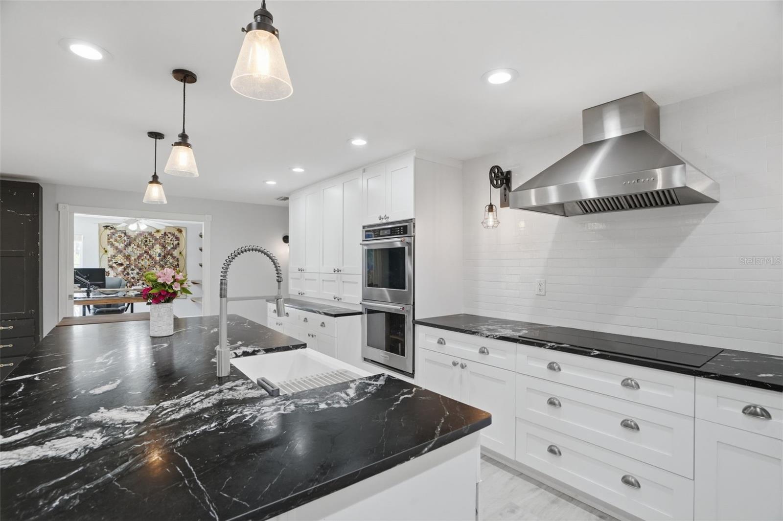 2150 WRENS WAY, CLEARWATER, FL, 33764