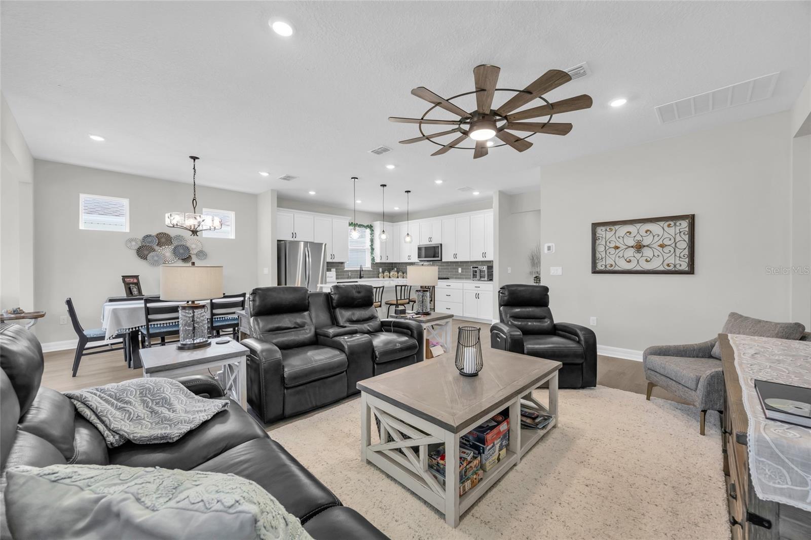 1384 ZESTY CITRUS LN, MINNEOLA, FL, 34715