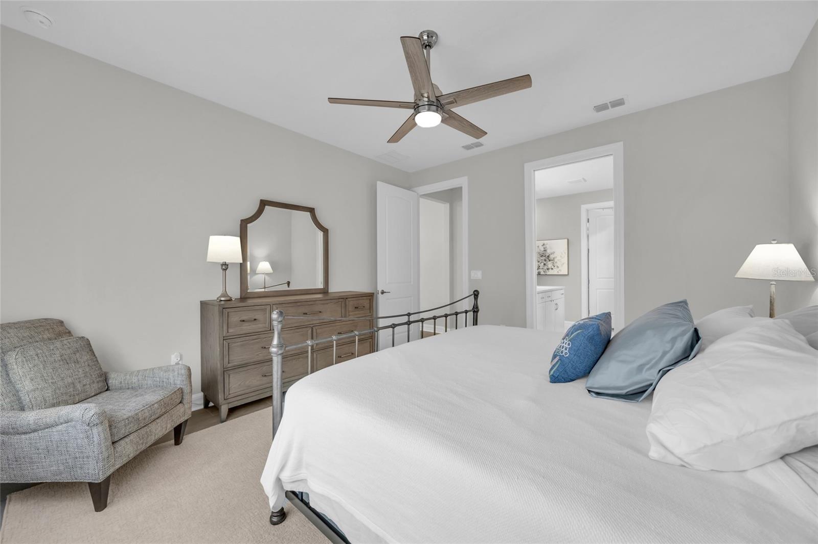 1384 ZESTY CITRUS LN, MINNEOLA, FL, 34715