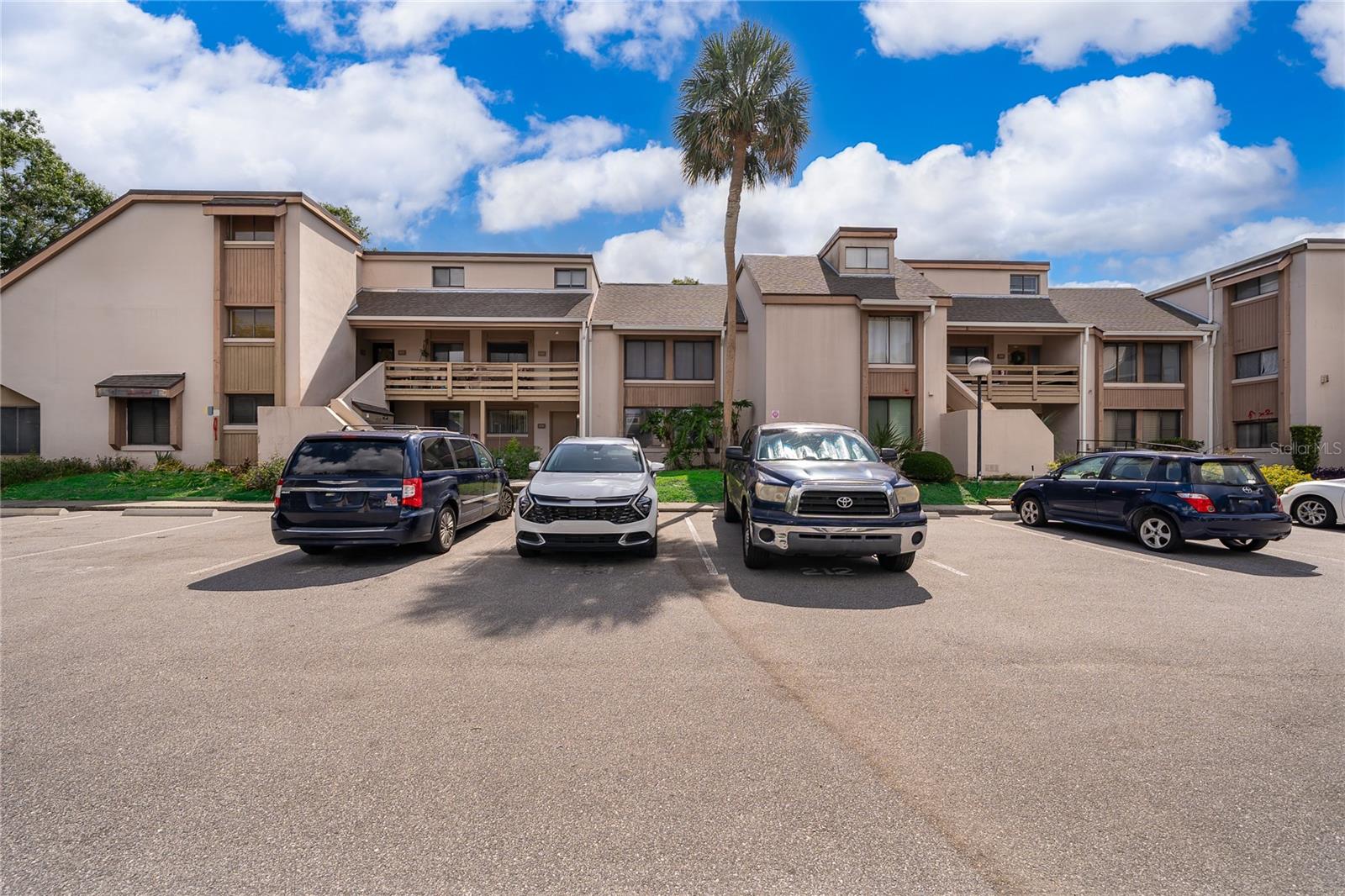 228 ORIENTA POINT ST #228, ALTAMONTE SPRINGS, FL, 32701