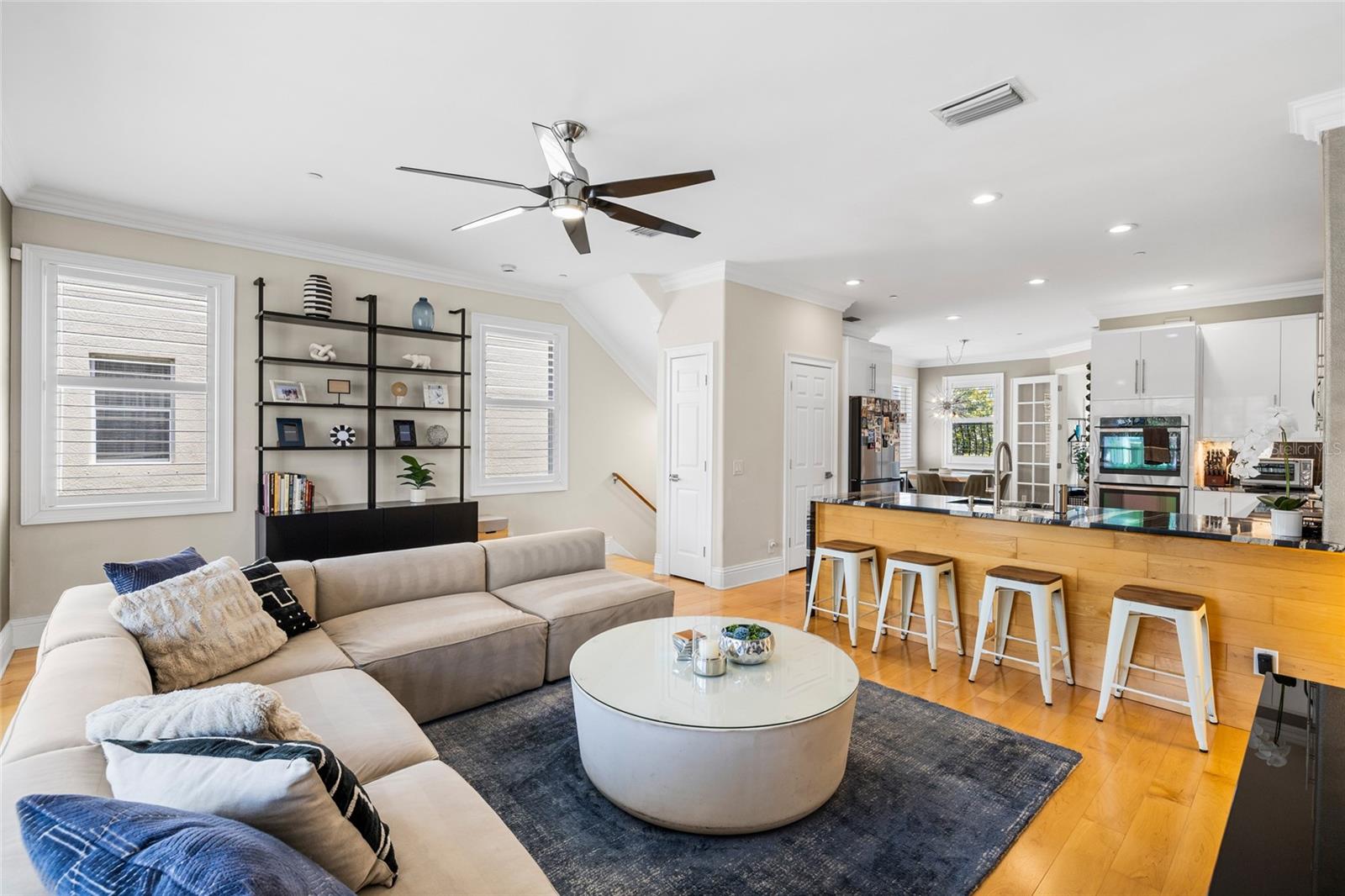 1171 VENETIAN HARBOR DR NE, ST PETERSBURG, FL, 33702
