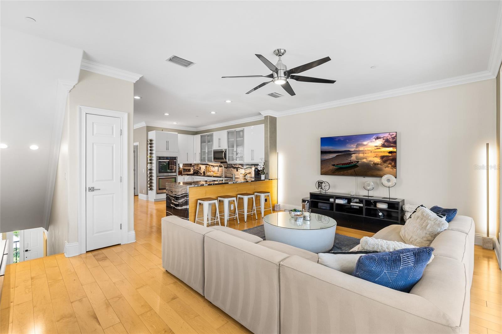 1171 VENETIAN HARBOR DR NE, ST PETERSBURG, FL, 33702