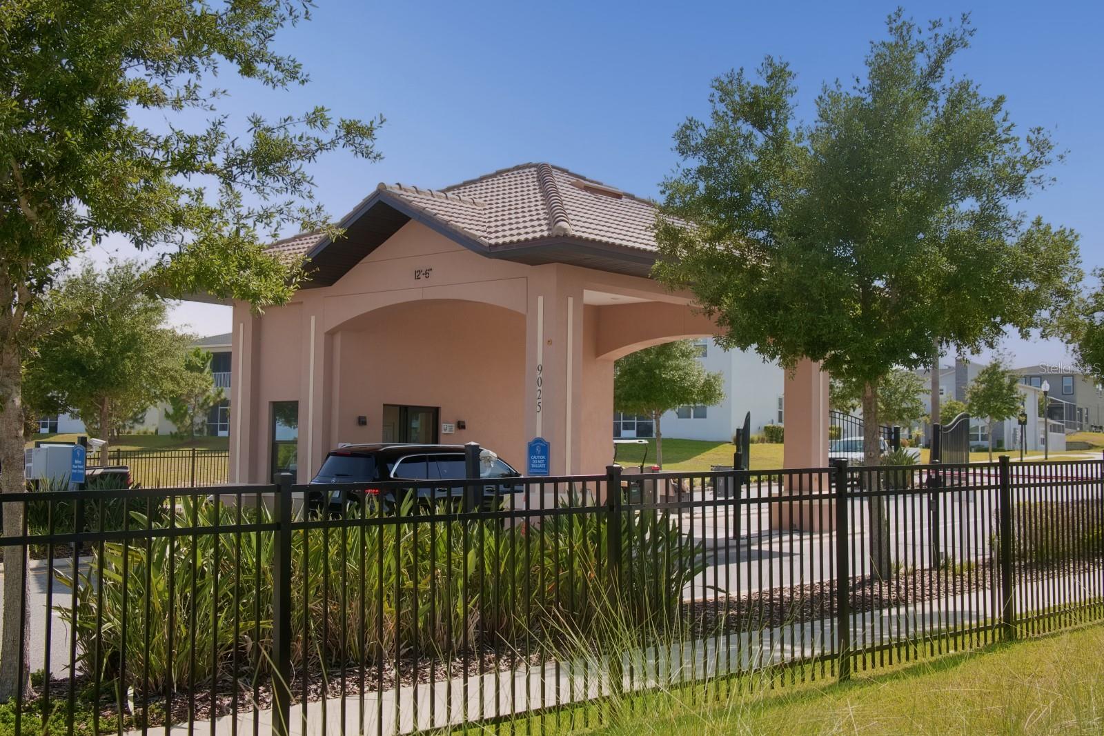 1252 CHALLENGE DR, CHAMPIONS GATE, FL, 33896