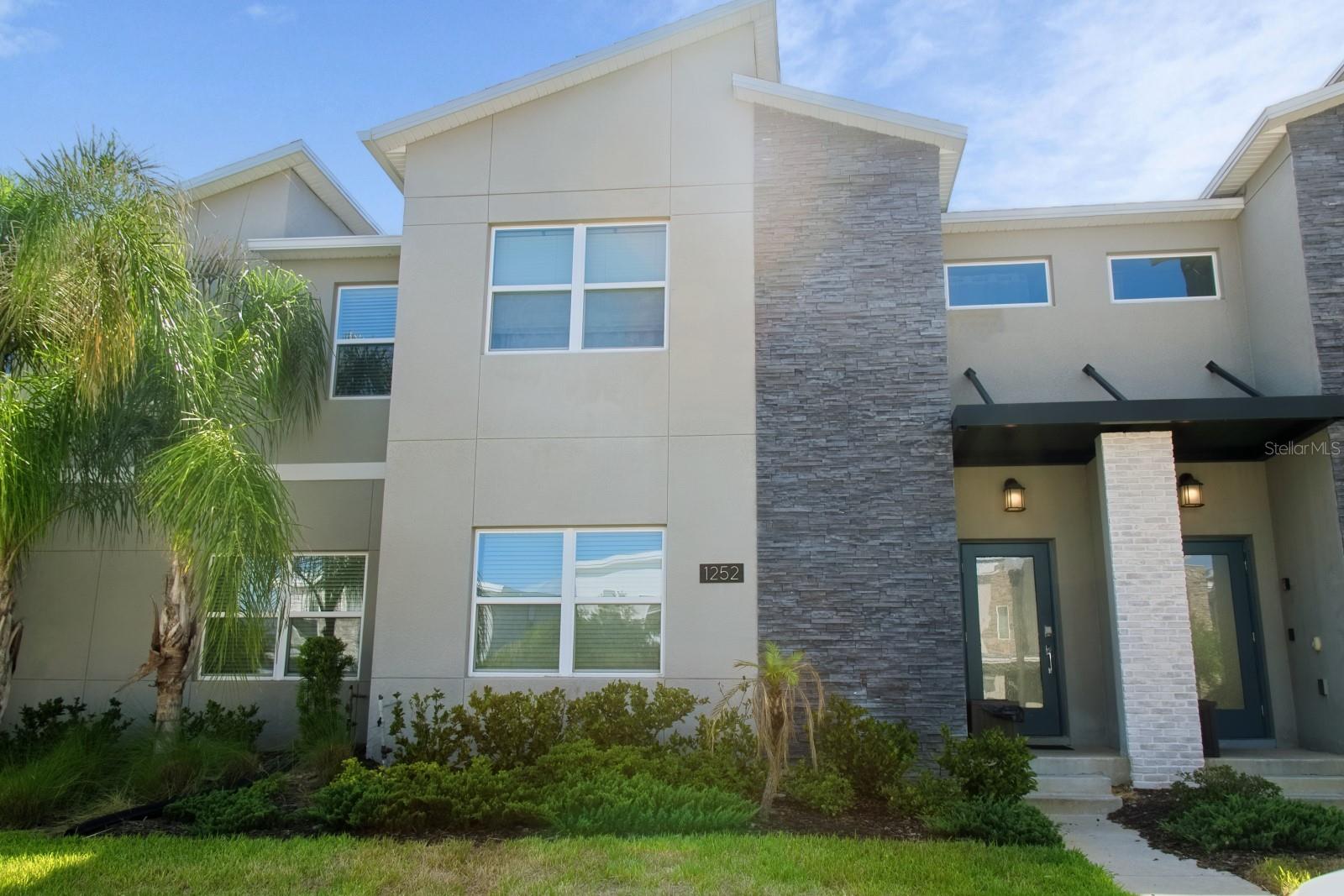 1252 CHALLENGE DR, CHAMPIONS GATE, FL, 33896