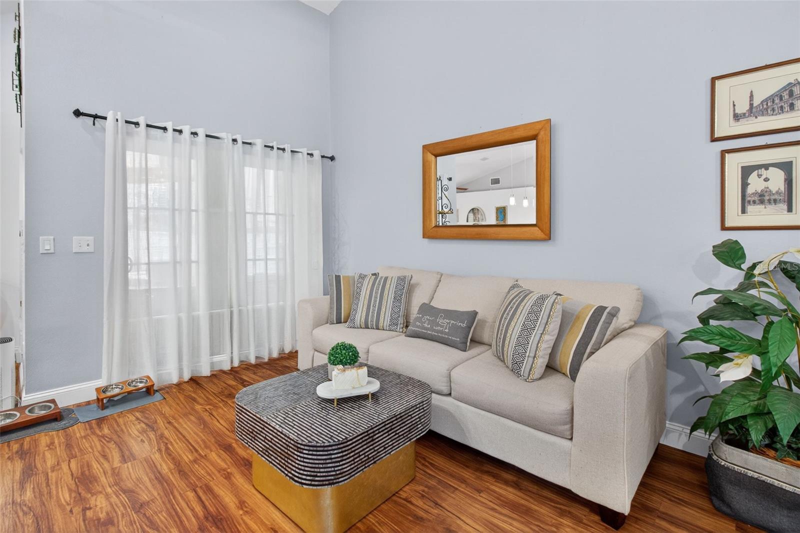 12611 PINEFOREST WAY E, LARGO, FL, 33773