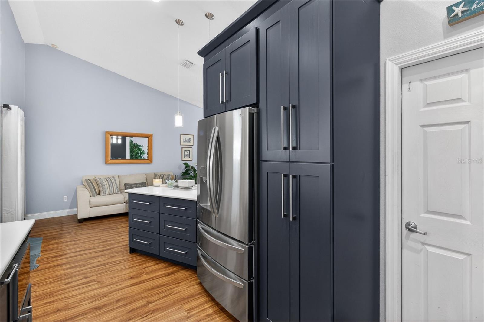 12611 PINEFOREST WAY E, LARGO, FL, 33773