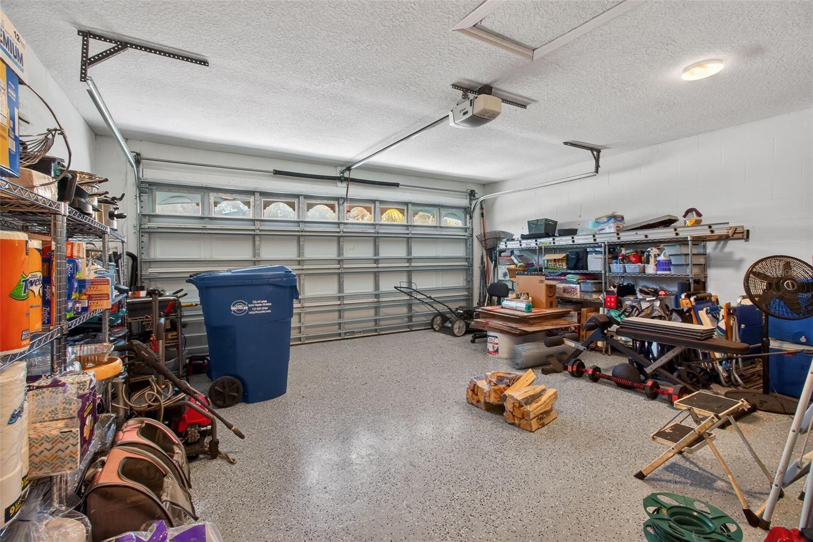 12611 PINEFOREST WAY E, LARGO, FL, 33773