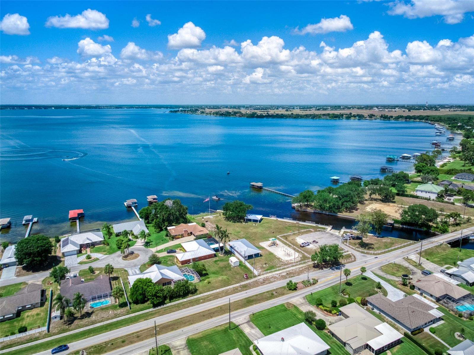 111 LEMON RD NW, LAKE PLACID, FL, 33852