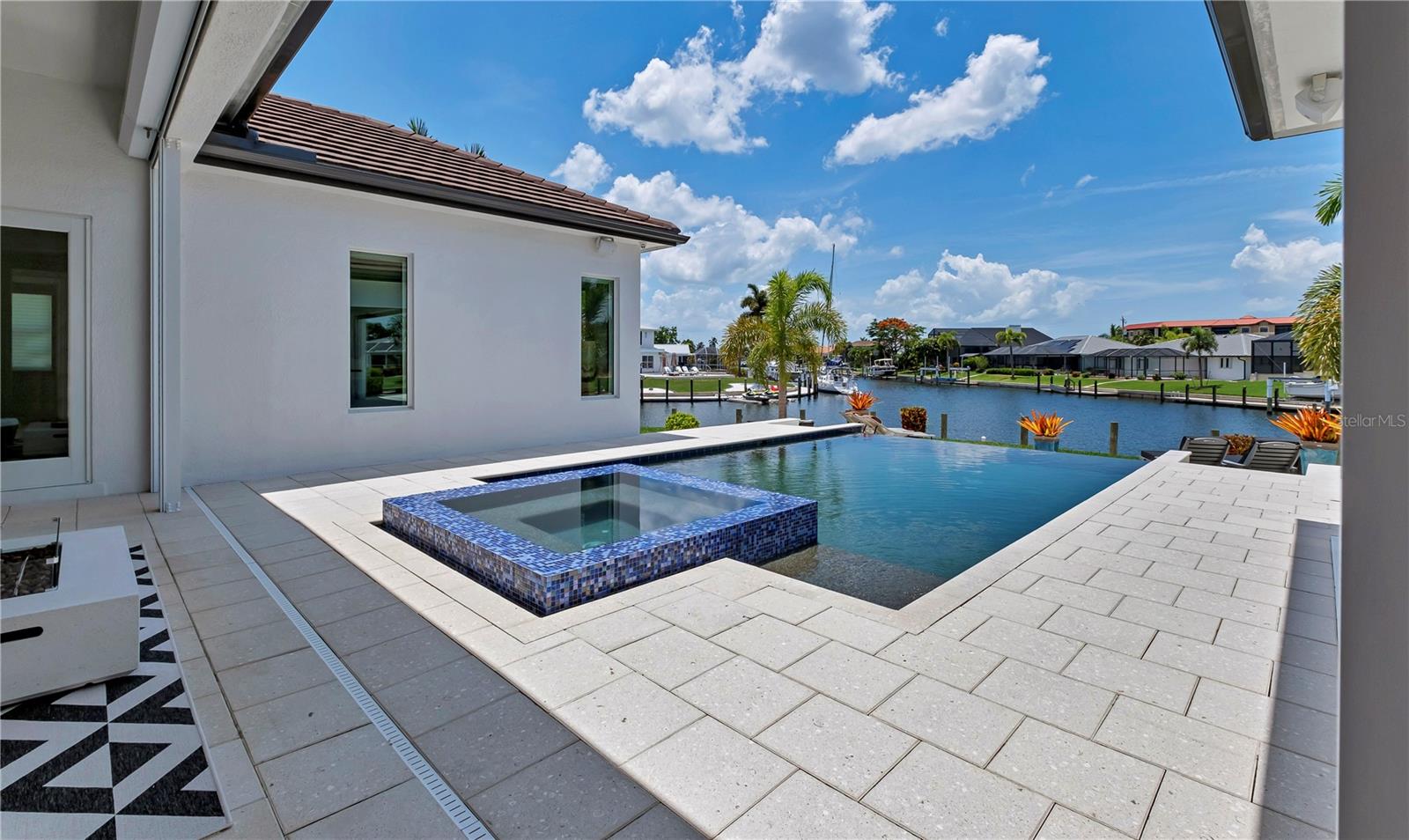 2795 BAY CT, PUNTA GORDA, FL, 33950