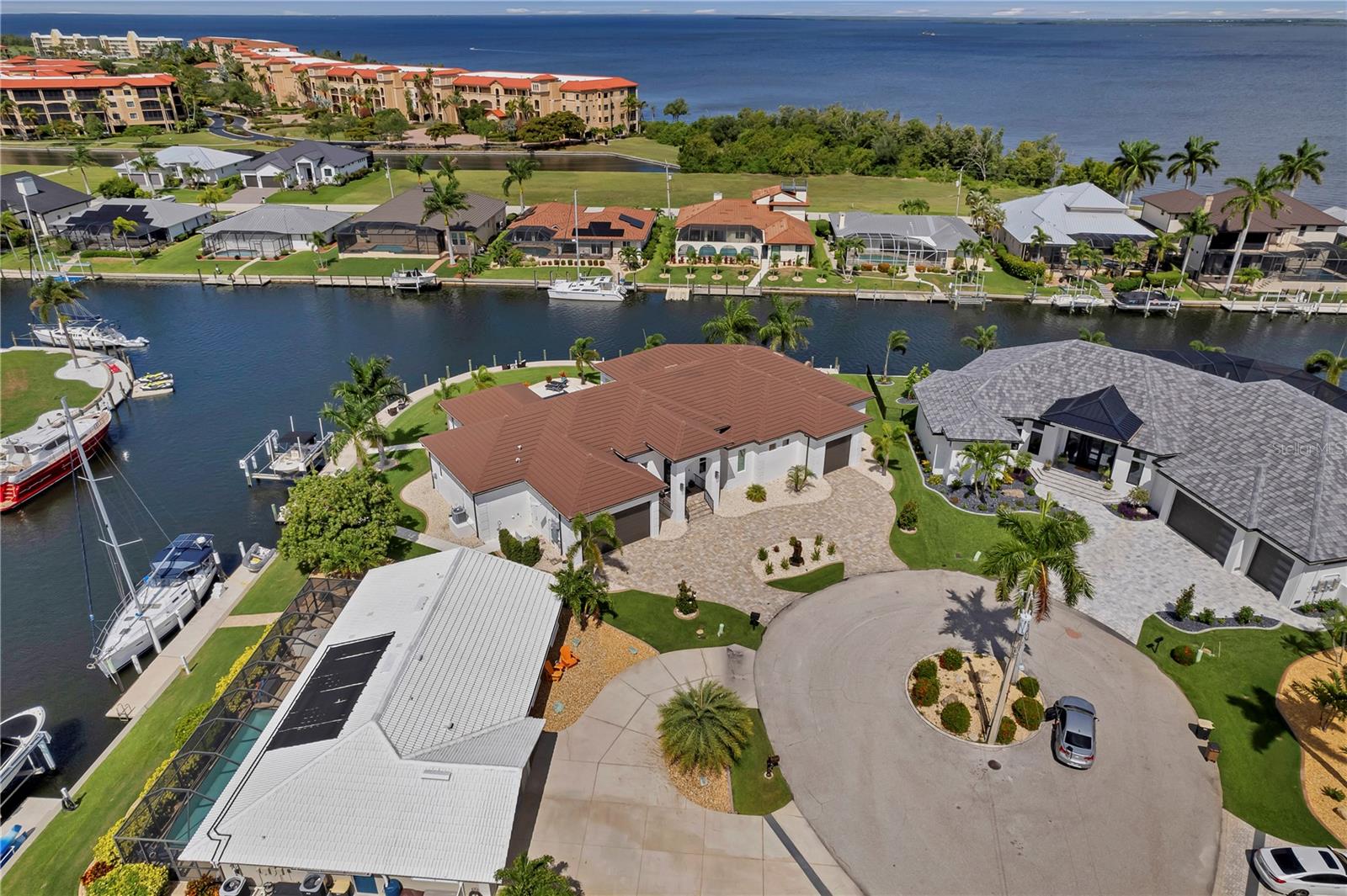 2795 BAY CT, PUNTA GORDA, FL, 33950