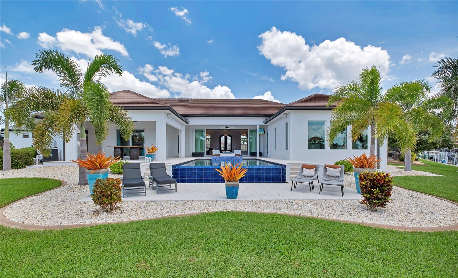 2795 BAY CT, PUNTA GORDA, FL, 33950