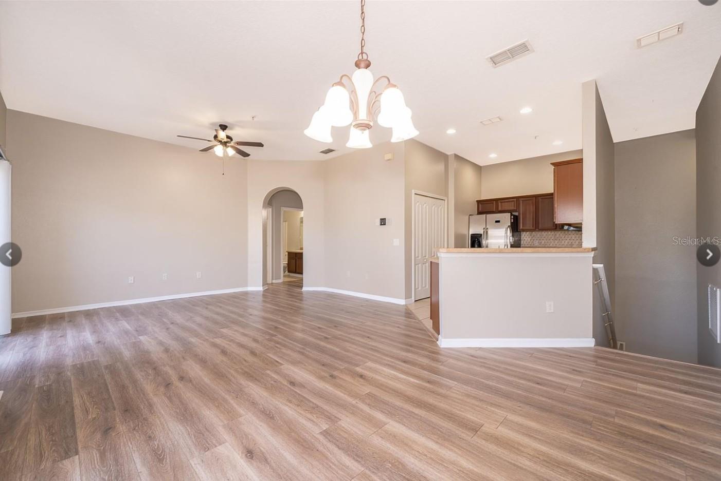 6474 S GOLDENROD RD #37A, ORLANDO, FL, 32822
