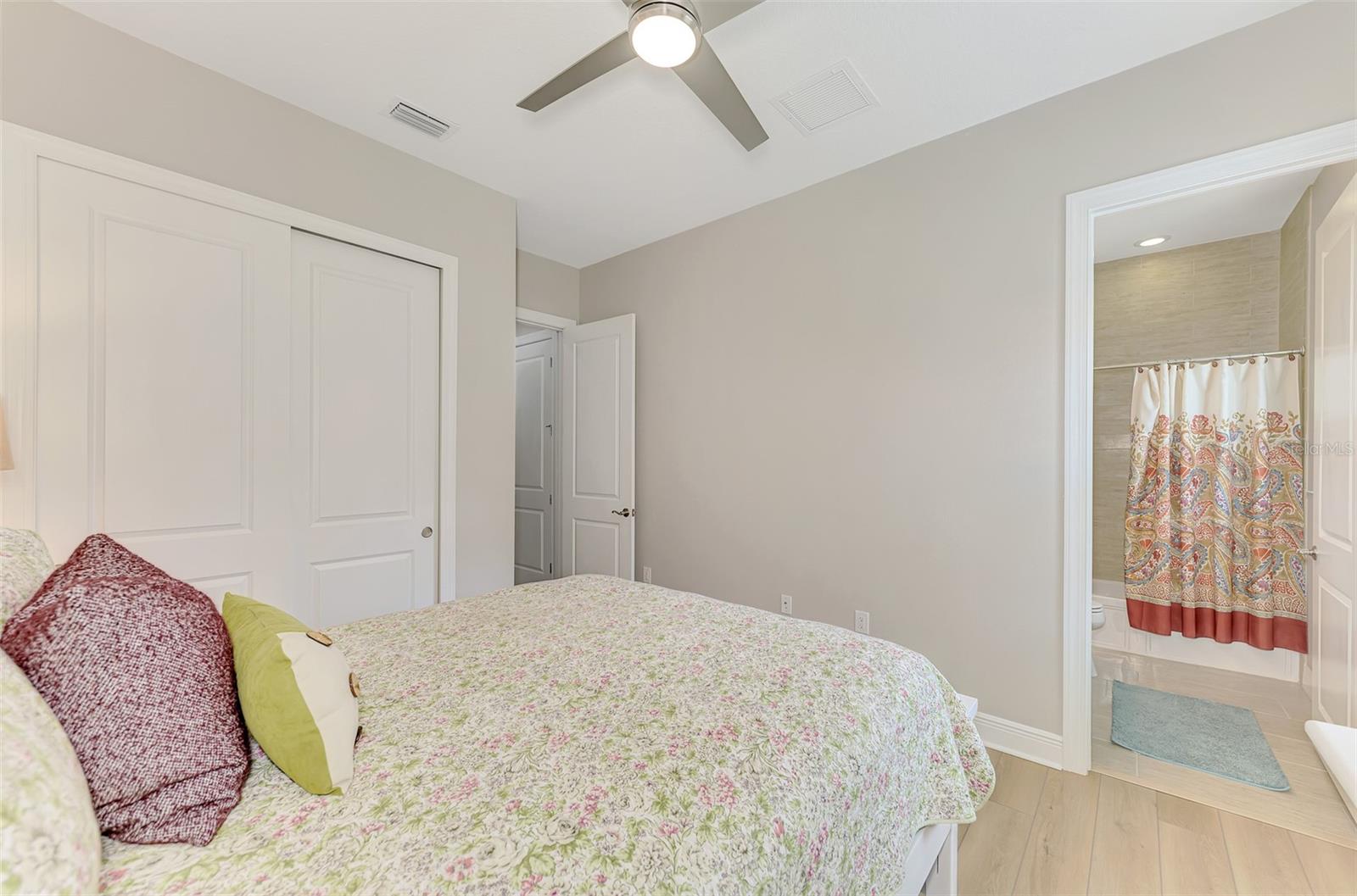 23762 WAVERLY CIR, VENICE, FL, 34293