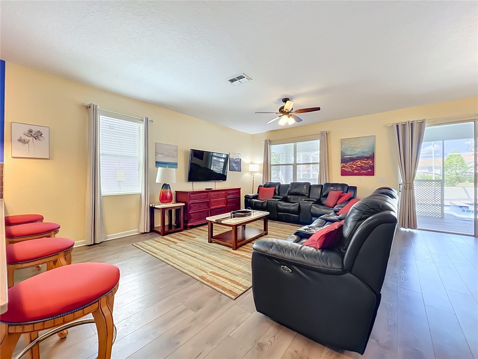 1556 MAIDSTONE CT, DAVENPORT, FL, 33896