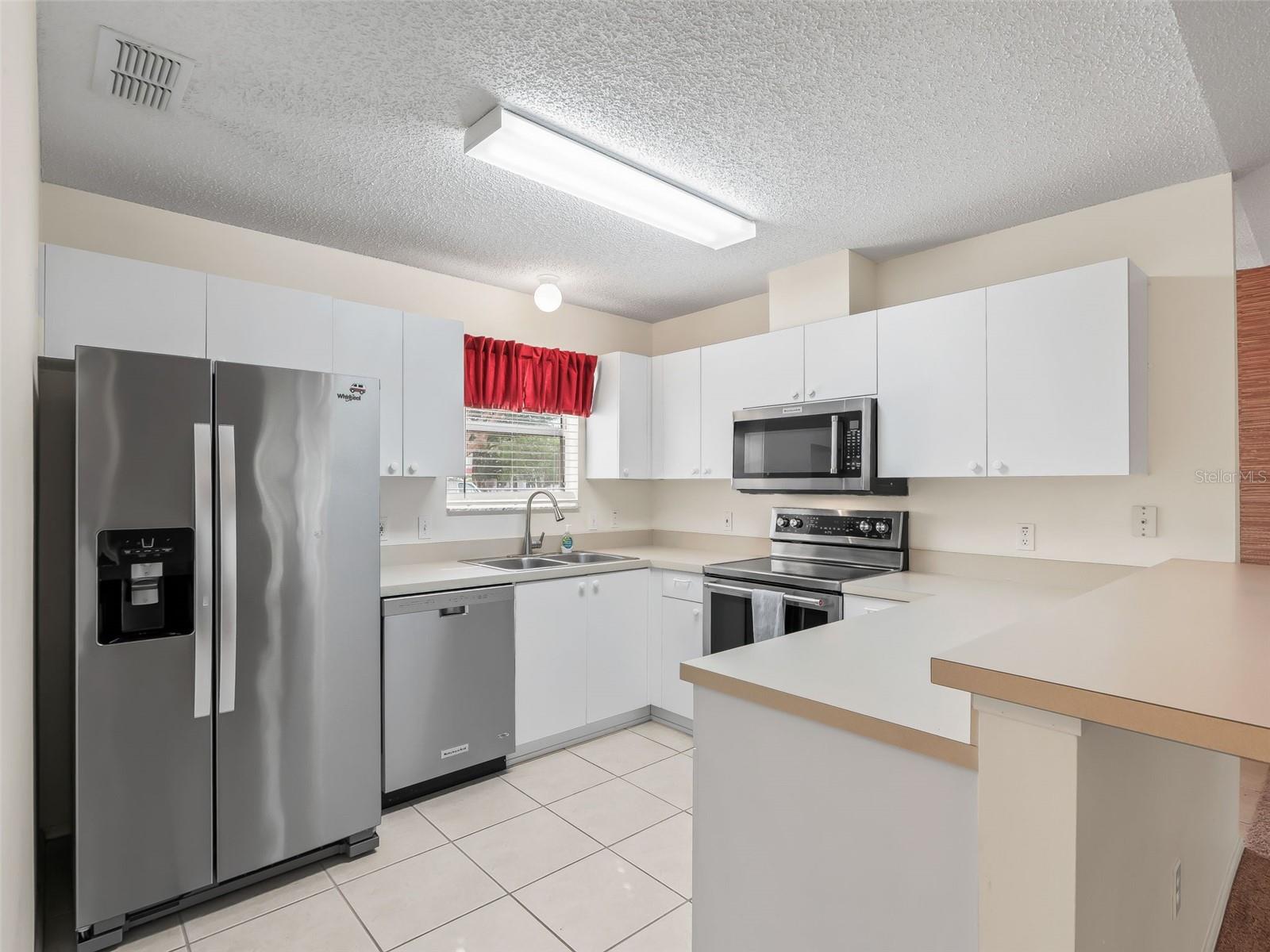 722 CAMINO DEL REY DR, THE VILLAGES, FL, 32159