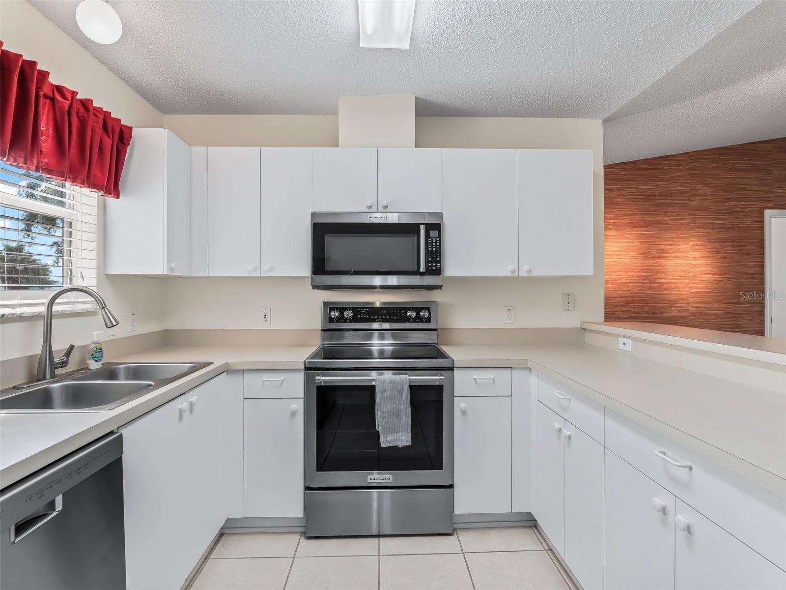 722 CAMINO DEL REY DR, THE VILLAGES, FL, 32159