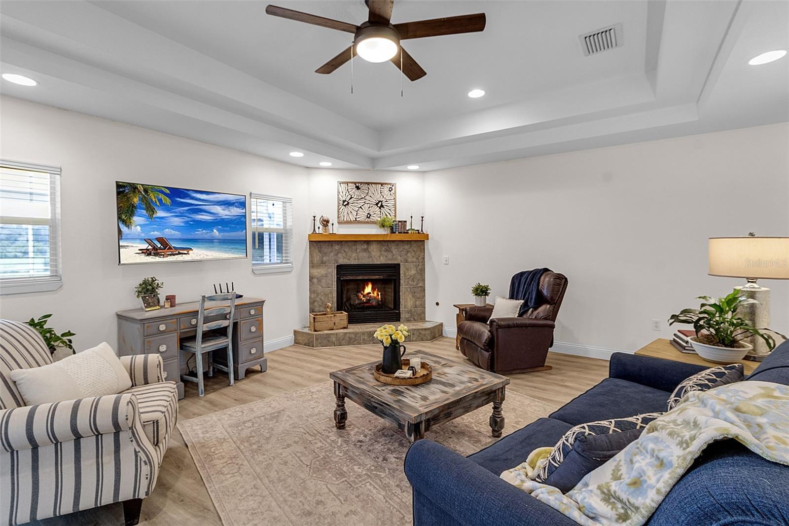 6925 WAUCHULA RD, MYAKKA CITY, FL, 34251