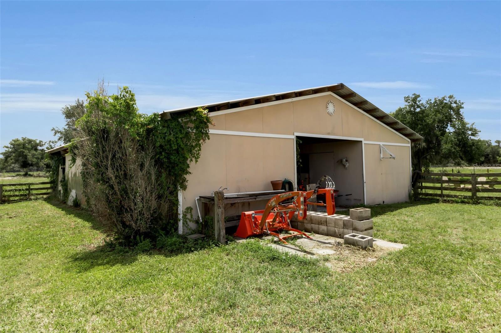 6925 WAUCHULA RD, MYAKKA CITY, FL, 34251