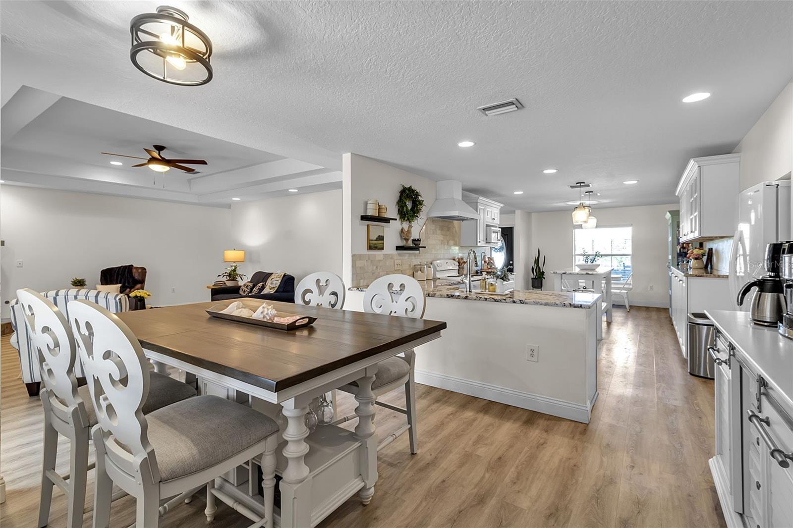 6925 WAUCHULA RD, MYAKKA CITY, FL, 34251