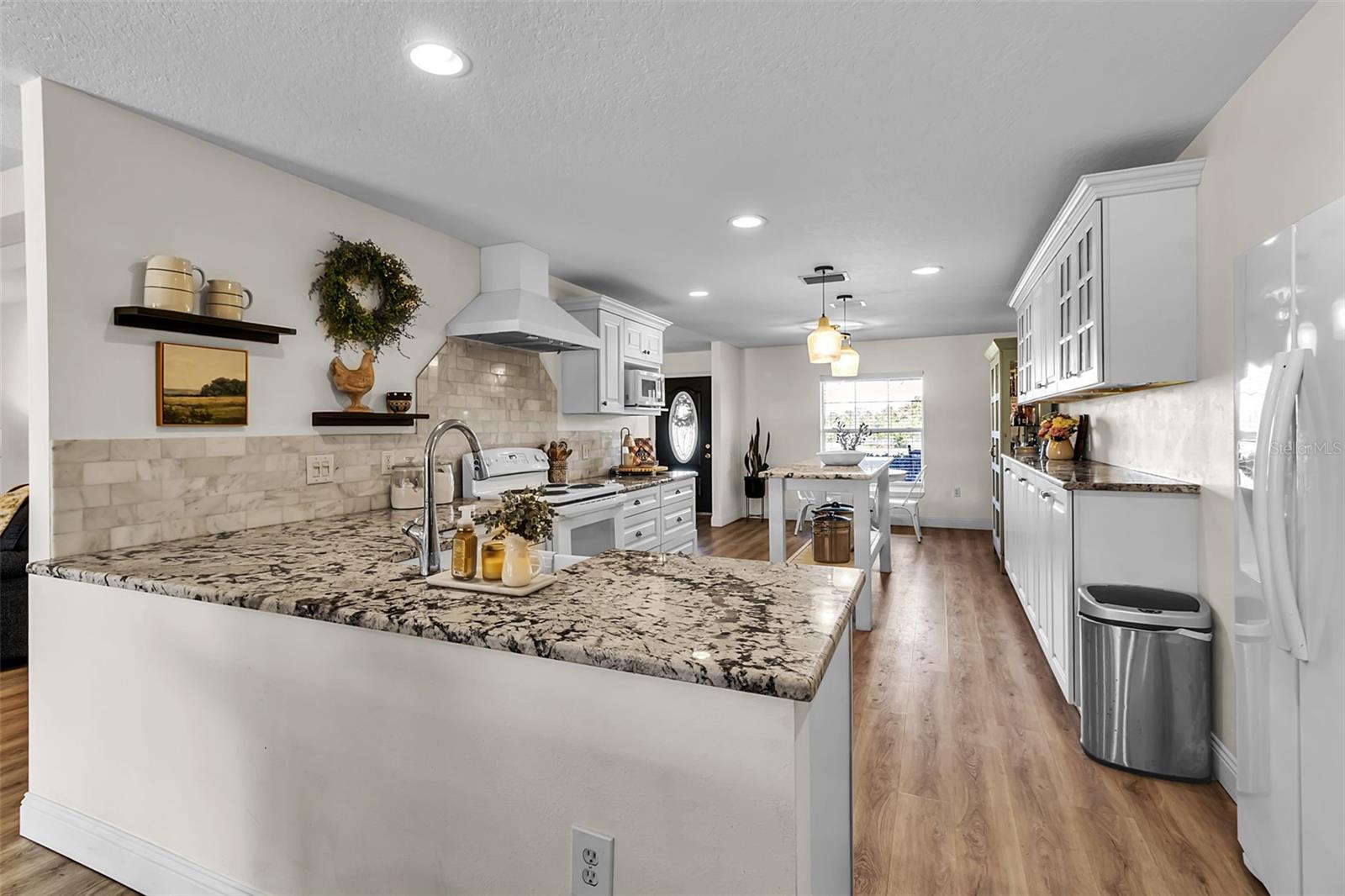 6925 WAUCHULA RD, MYAKKA CITY, FL, 34251