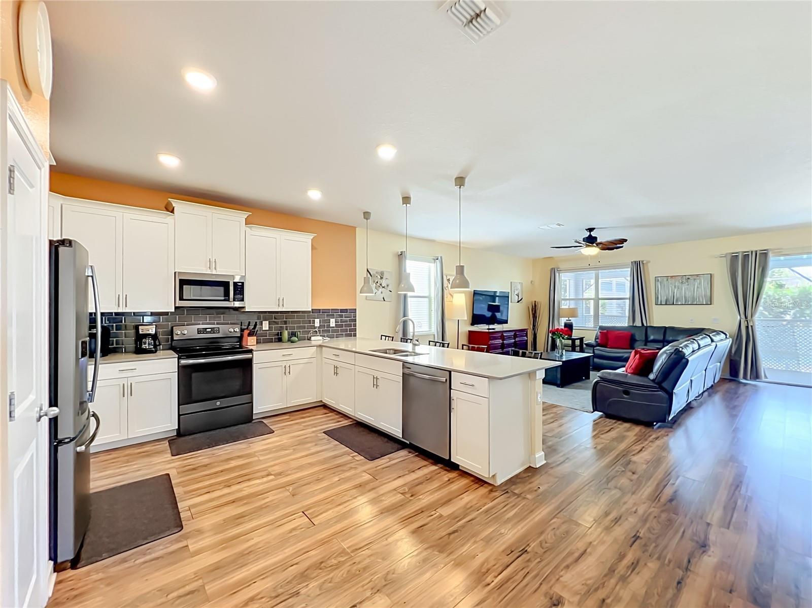 1573 MAIDSTONE CT, DAVENPORT, FL, 33896