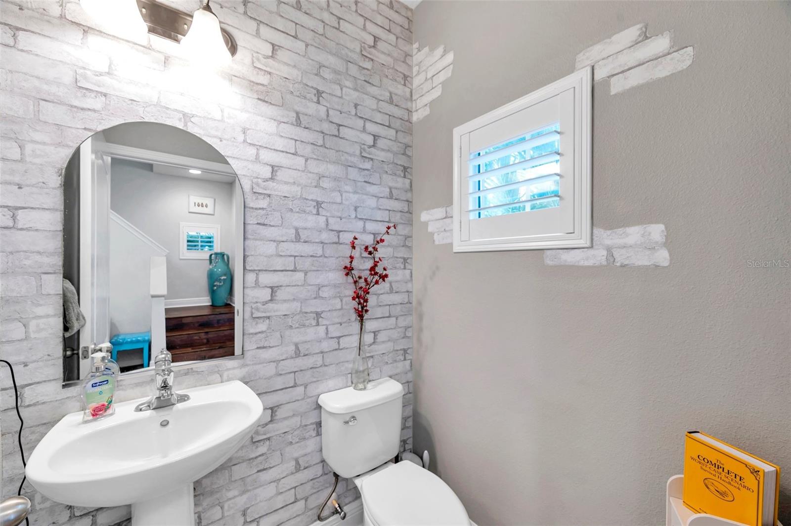 2602 W NASSAU ST, TAMPA, FL, 33607