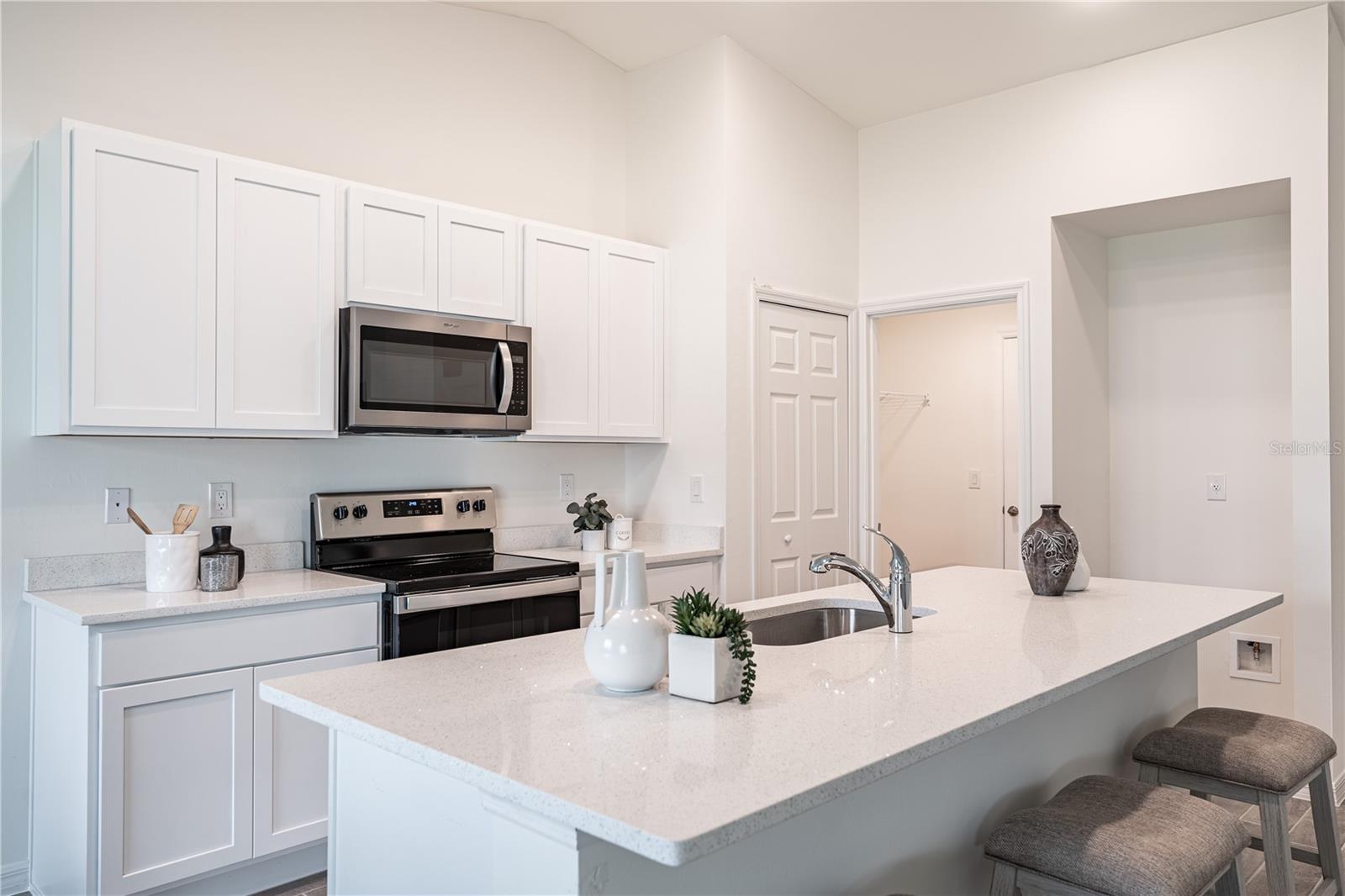 23168 MCMULLEN AVE, PUNTA GORDA, FL, 33980