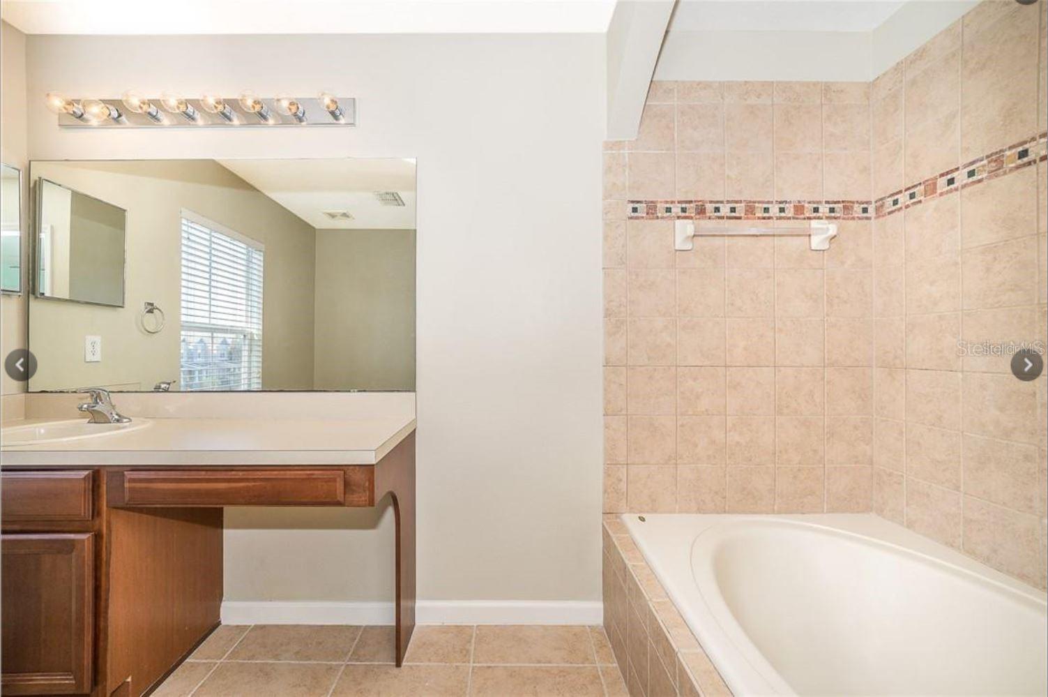 16432 CEDAR CREST DR, ORLANDO, FL, 32828