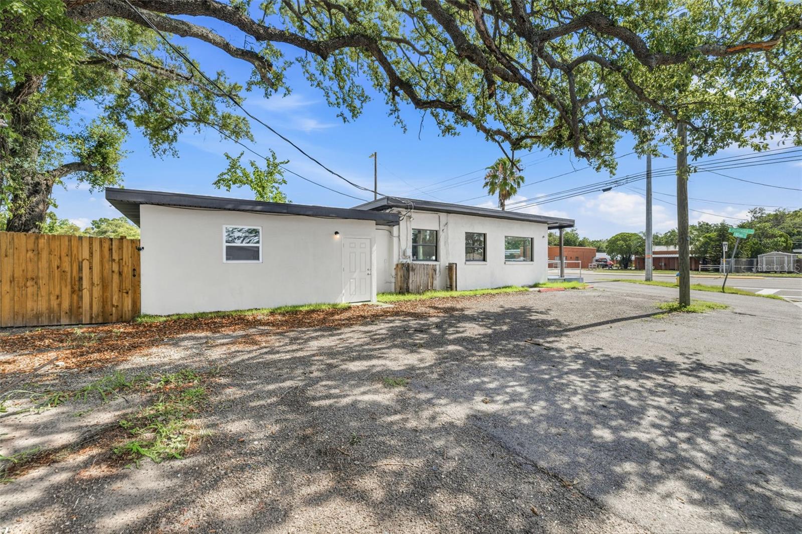 10302 N NEBRASKA AVE, TAMPA, FL, 33612