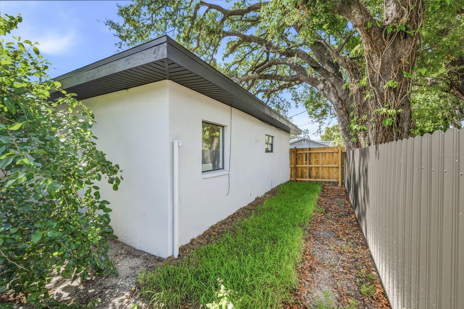 10302 N NEBRASKA AVE, TAMPA, FL, 33612