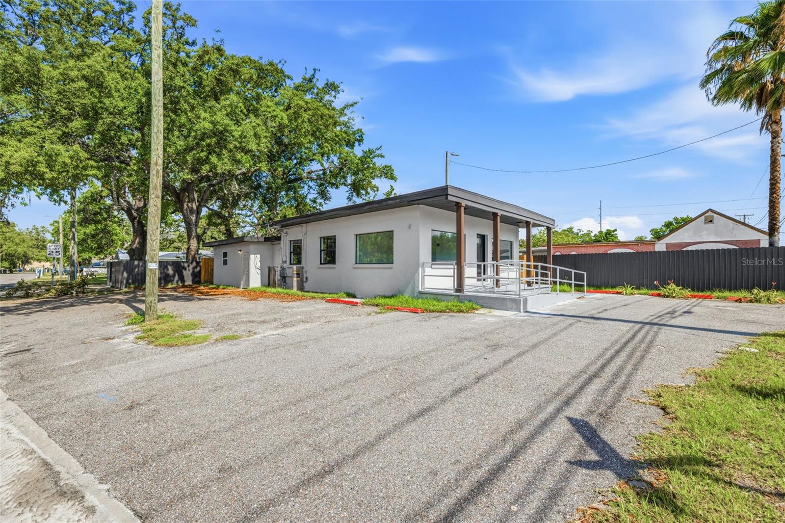 10302 N NEBRASKA AVE, TAMPA, FL, 33612