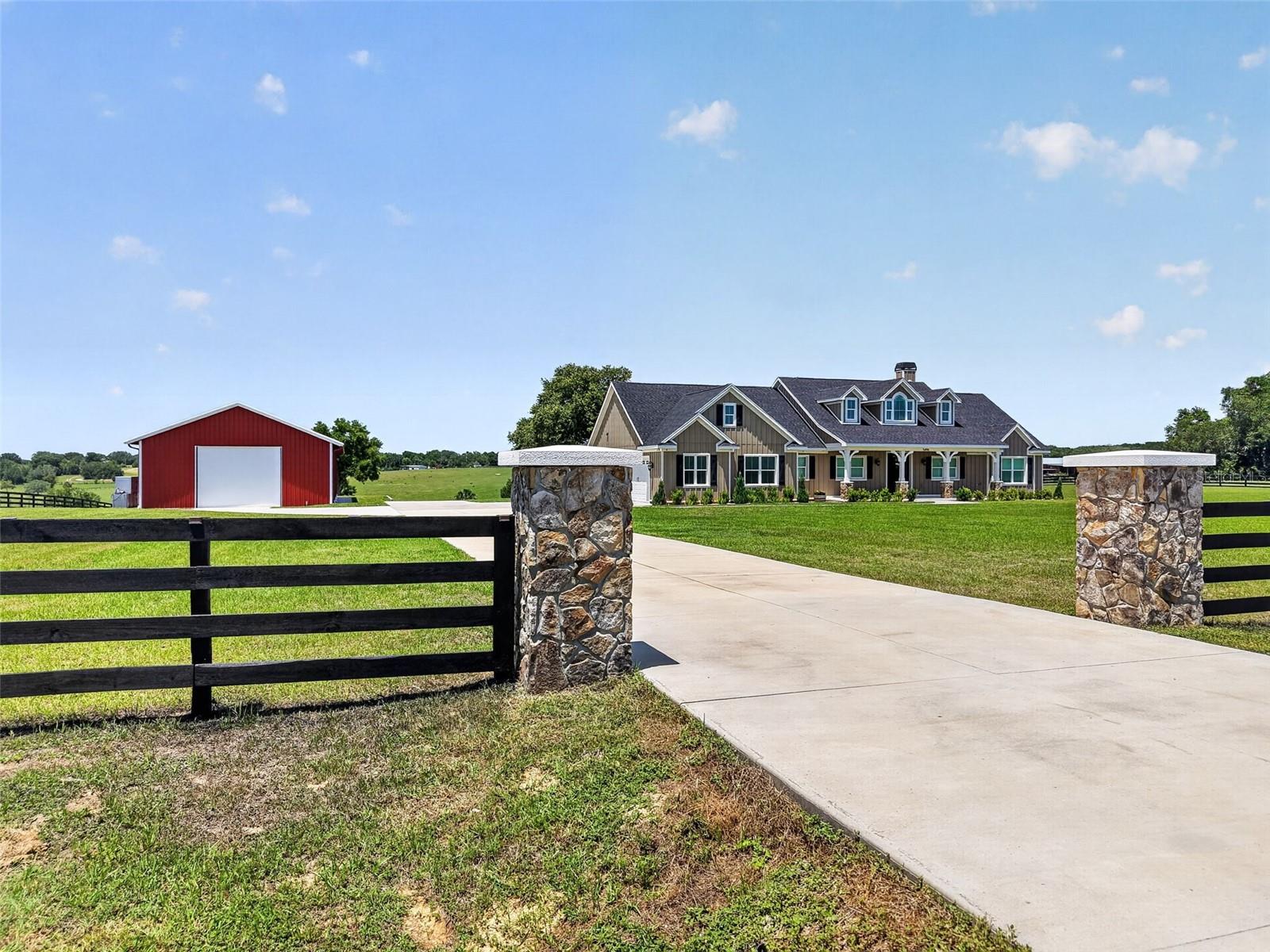 5496 NANTAHALA LN, LADY LAKE, FL, 32159