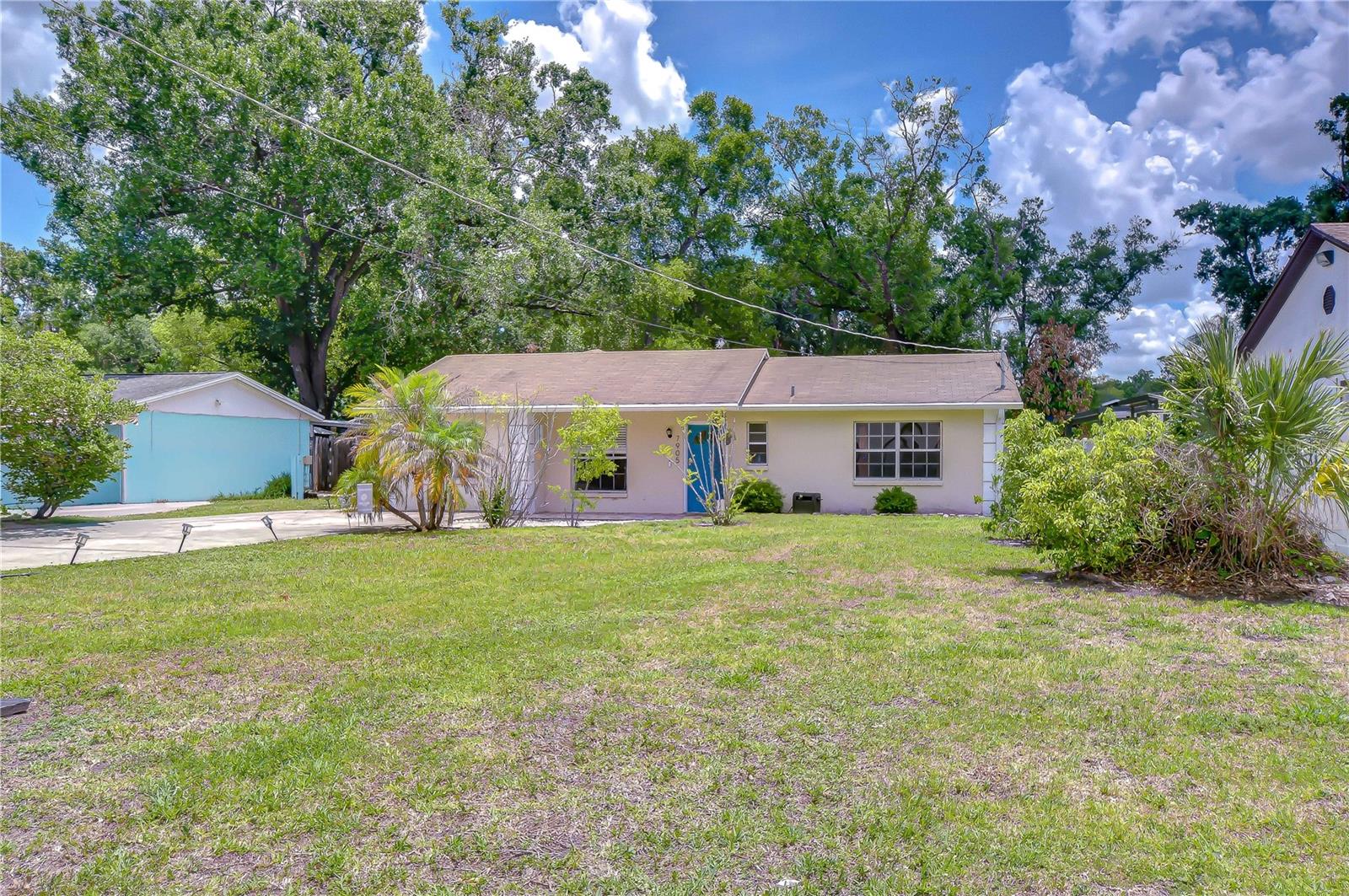 7905 N FREMONT AVE, TAMPA, FL, 33604