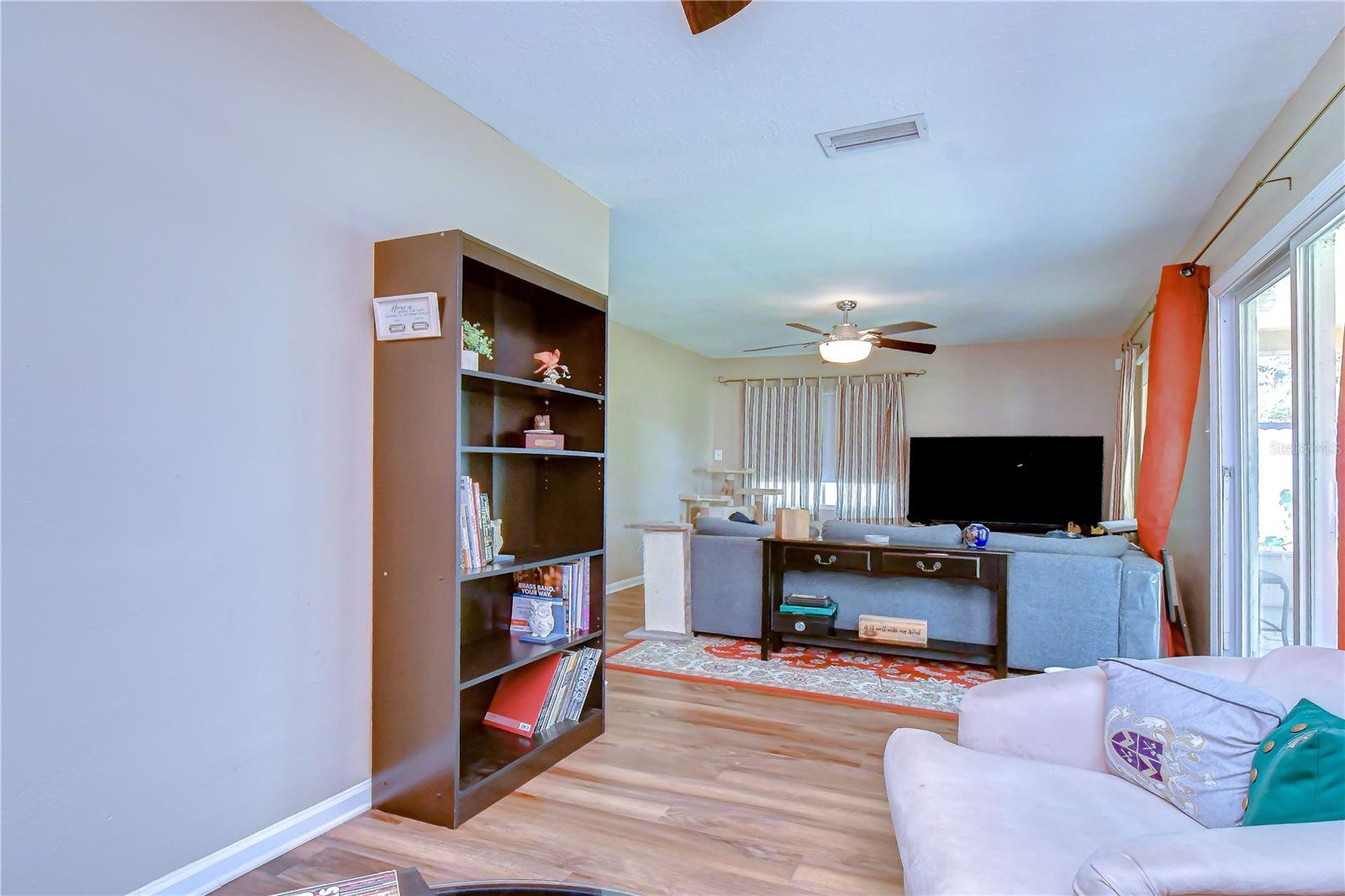 7905 N FREMONT AVE, TAMPA, FL, 33604