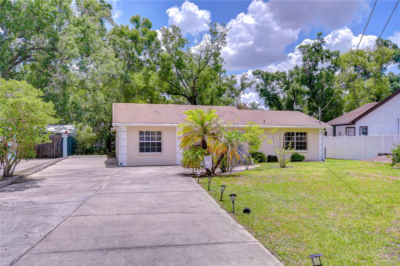 7905 N FREMONT AVE, TAMPA, FL, 33604